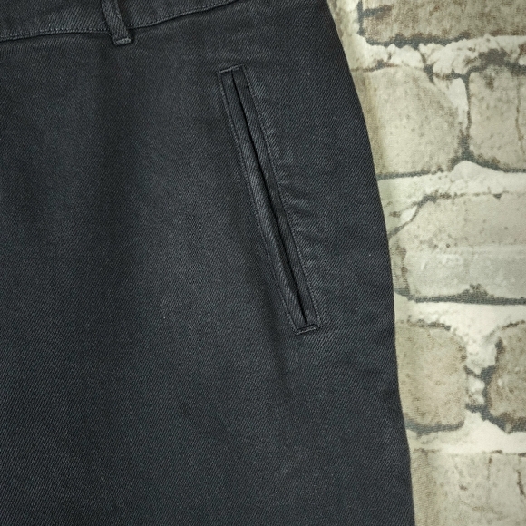 Aritzia Wilfred Free Modern Cargo High Waist Barrel Leg Pant Black Size 12 - Picture 9 of 13